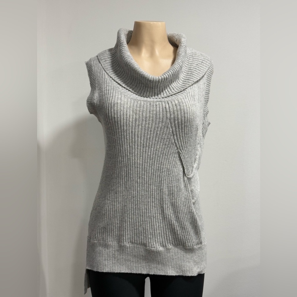 OC ladies Grey Angora Blend Sleeveless Cowl Neck Sweater Size S